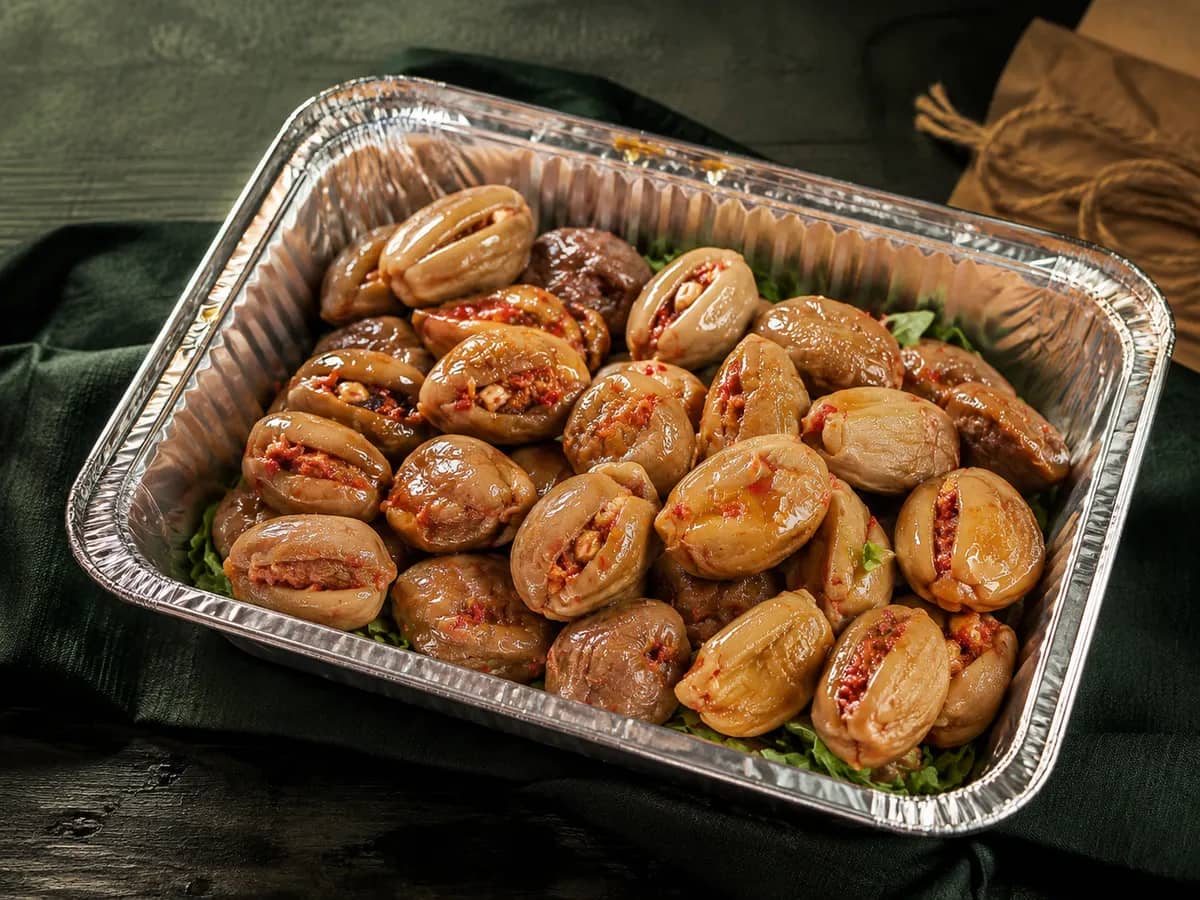 Makdous · 20 on a tray